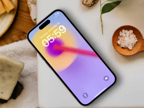 Rainbow Beauty: Gradiant Glass 4k Wallpapers Download